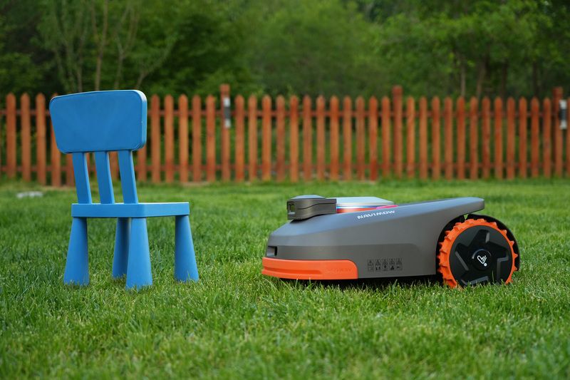 Segway Navimow H3000E-VF Mähroboter mit satellitengestützter Navigation und App-Steuerung