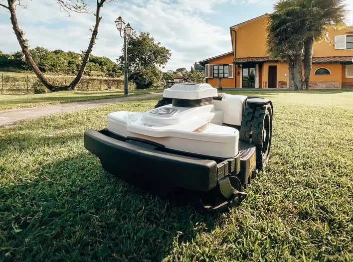 Ambrogio 4.0 Elite bis 3200 m² - Steigung: 45% (6 JAHRE GARANTIE)