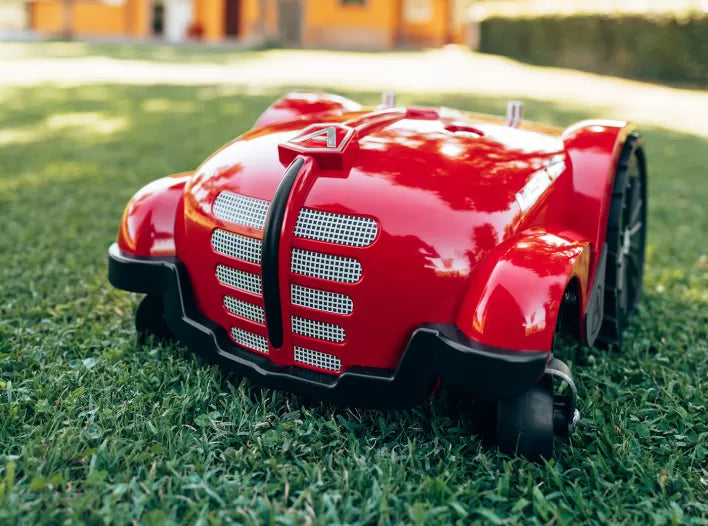 Ambrogio L250i Elite bis 3200 m² - Steigung: 45%