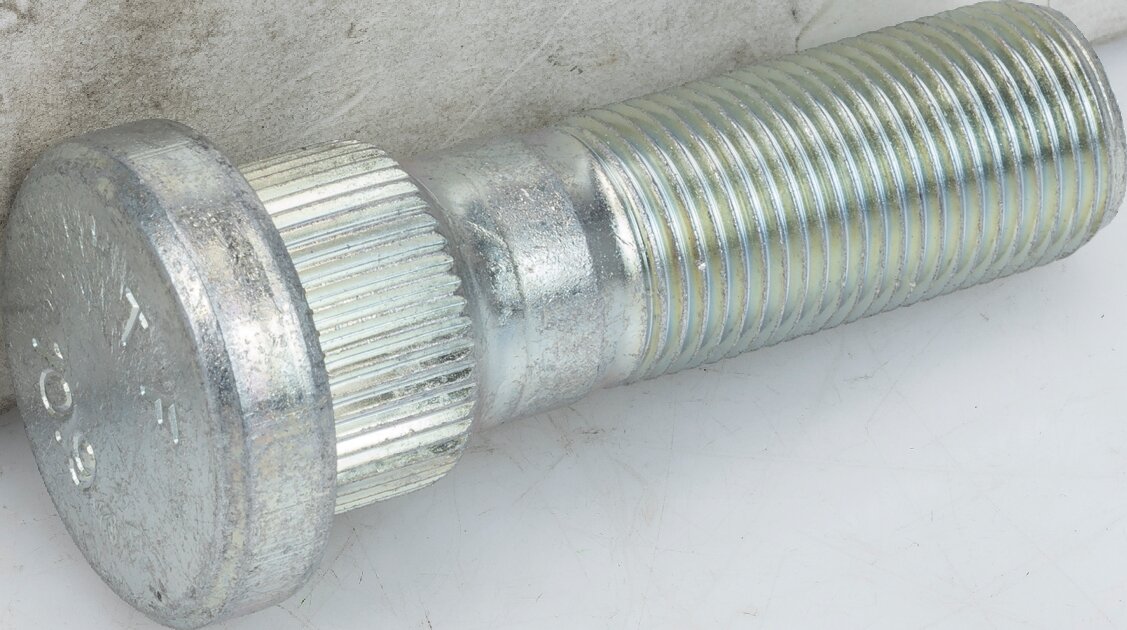 ZF Radbolzen M18 x 1,5 – passend anstelle von Lindner 84472351456 ZF
