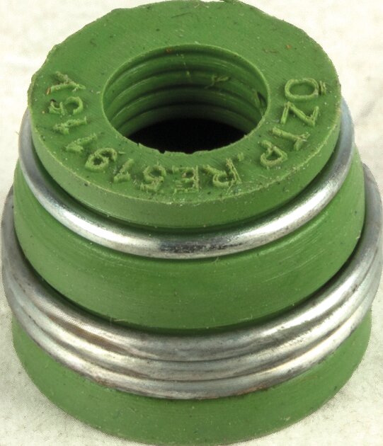 Ventilschaftabdichtung anstelle von John Deere RE519115 GartenShop24 - Hochwertige Gartengeräte