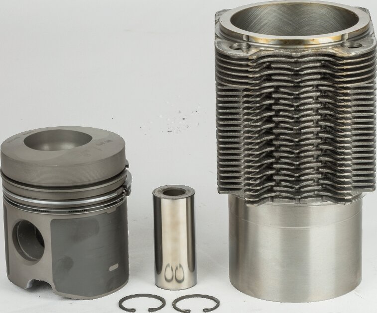 Kolbenschmidt Kolbenbuchsensatz Kolbenbolzen 35 x 80 mm Kolben ohne Kühlkanal passend für Deutz Motor FL913 Kolbenschmidt