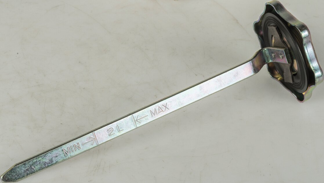 Öldeckel mit Messstab und Dichtung anstelle von CNH 504231722 GartenShop24 - Hochwertige Gartengeräte