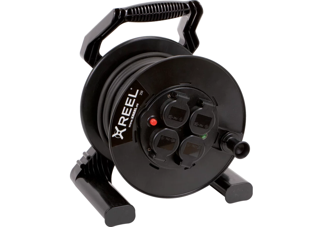 Kabeltrommel schwarz, mit 25 m Gummi Leitung, 3 x 1,5 mm², 250 V XREEL250 Schutzart IP44 PCE