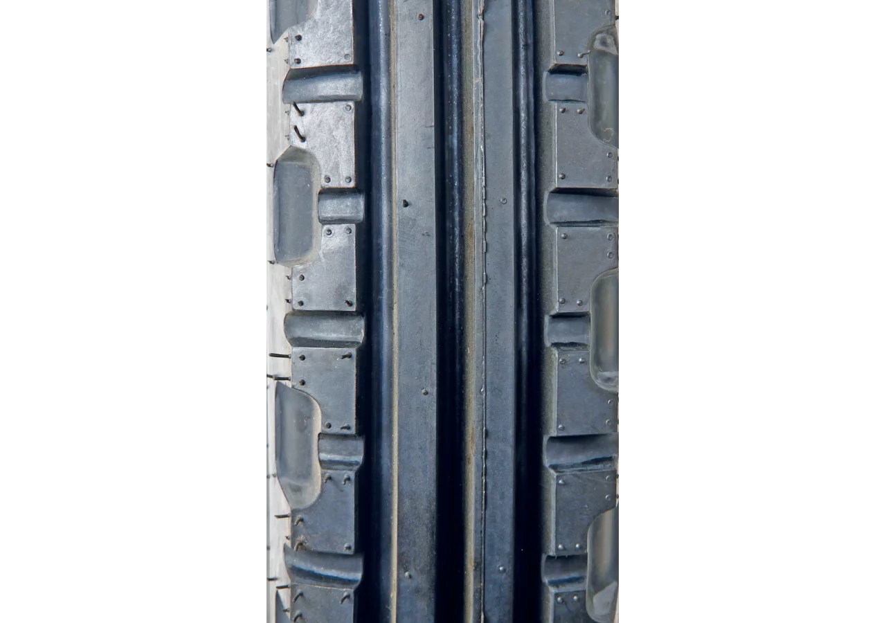Gummireifen 4.00-15, 4 Ply, Trelleborg TD27 Trelleborg