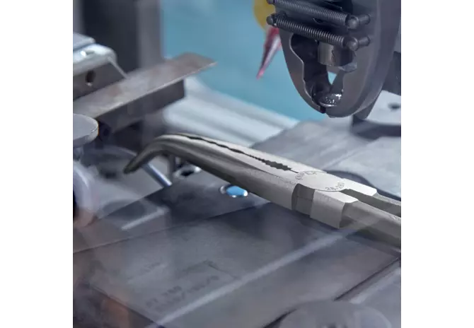 Montagezange L 280 mm, Extra lang 45 Grad gebogen Knipex
