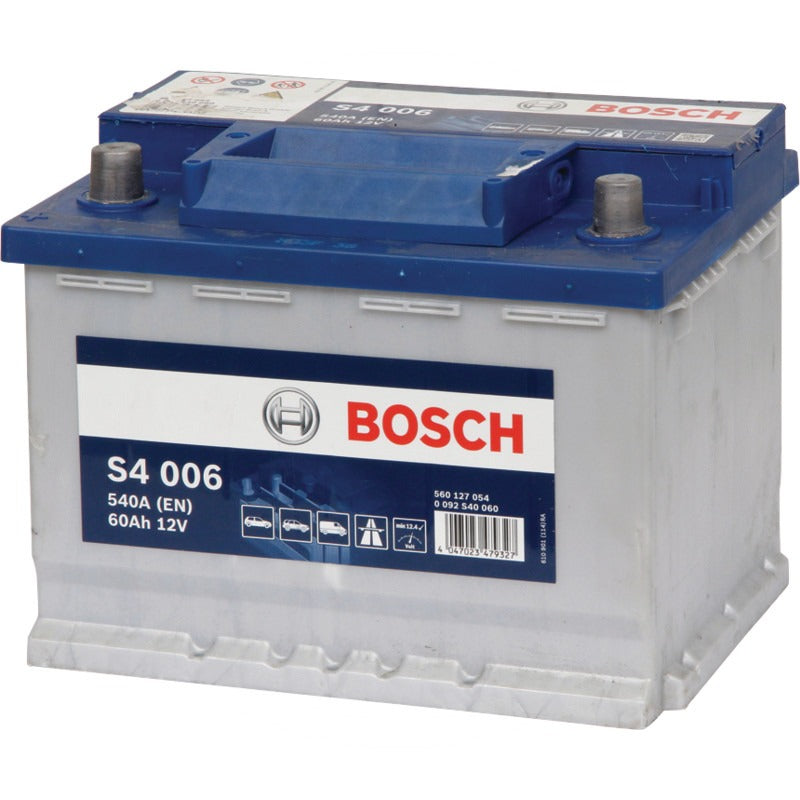 BOSCH Batterie S4 006 12 V / 60 Ah – 242 mm
